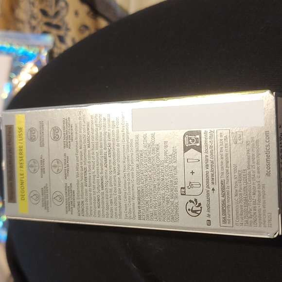 New unopened byebye under eye bags - Picture 2 of 4